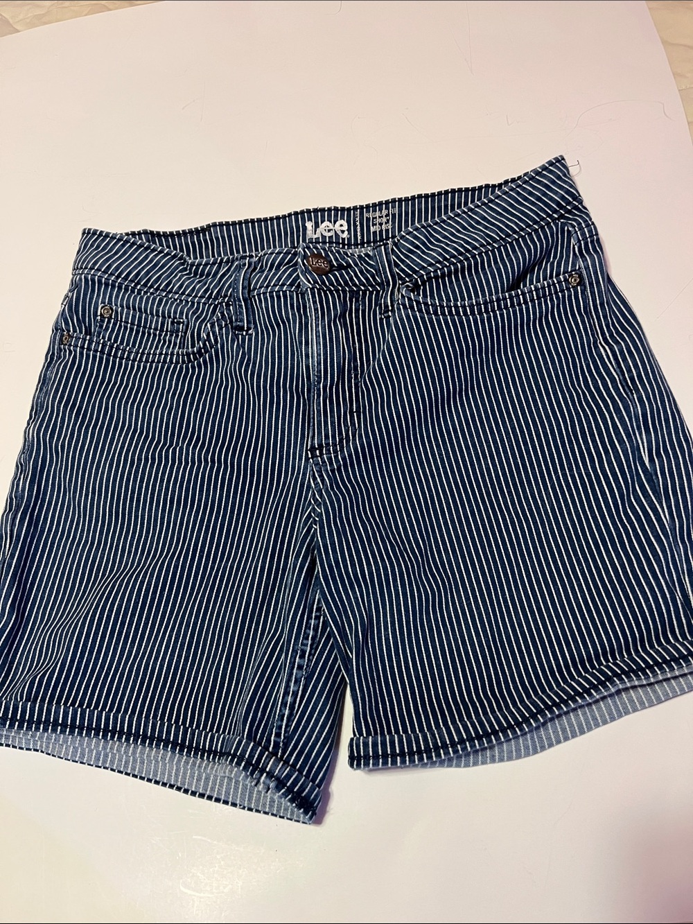 Lee Women’s Navy and White Pinstripe Mid Rise Jean Shorts Size 8